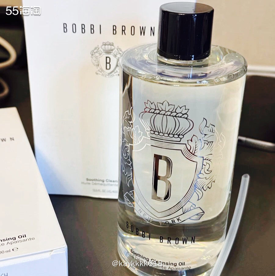 卸妆油比较火的除了植村秀家的琥珀，另外就是BOBBI BRO