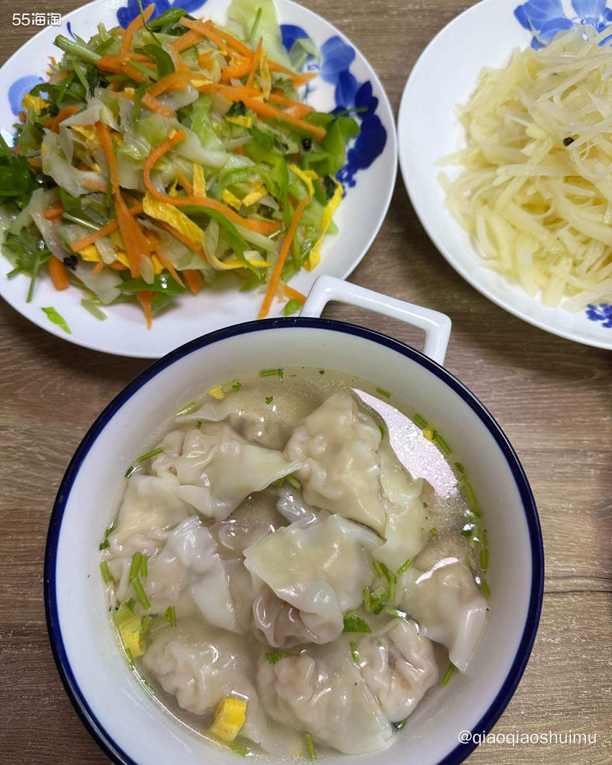 最近懒得可以，啥都不想发～ 这应该是上个月妈妈做的饭，当时我