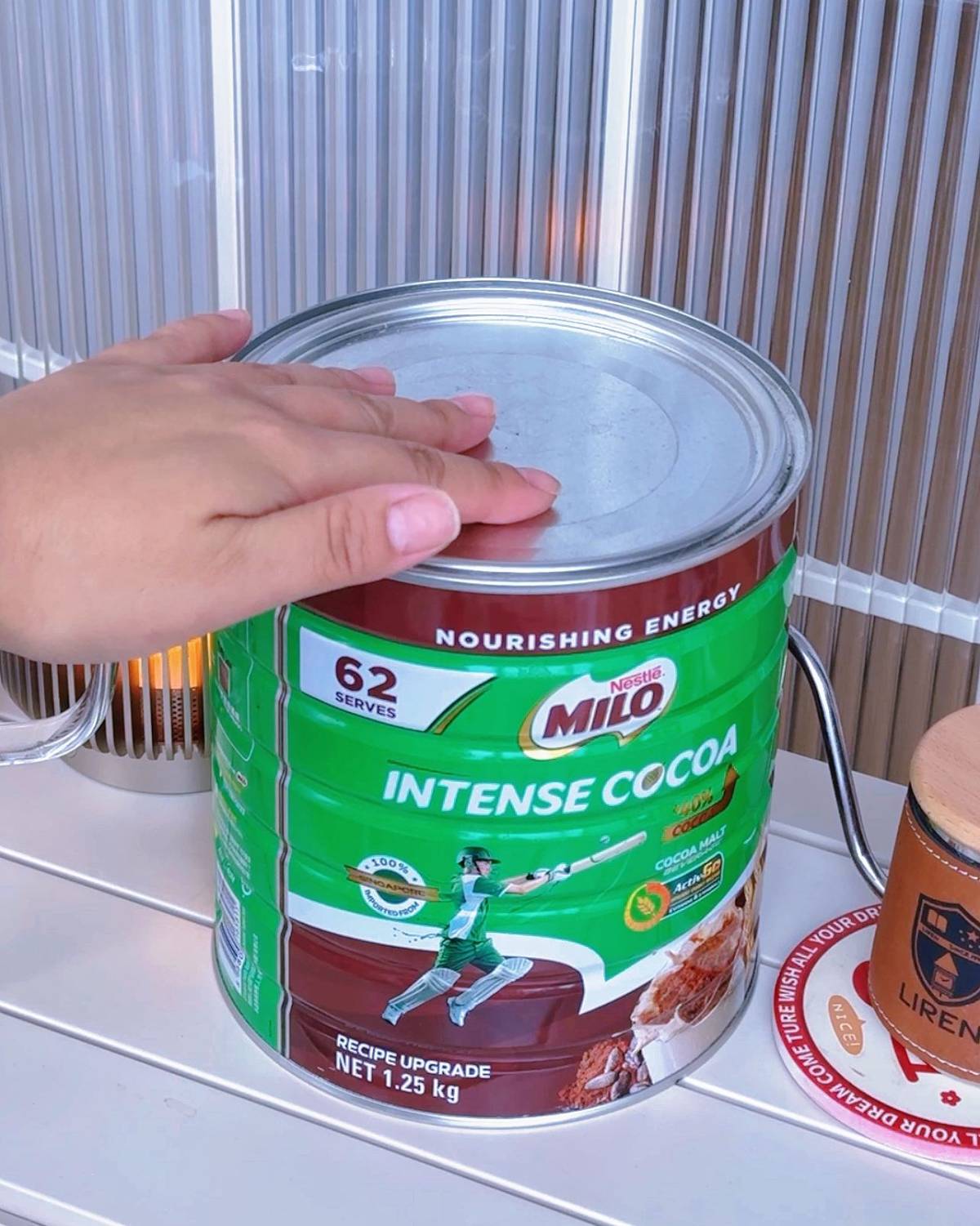 姐妹们！朋友送了我一盒美到窒息的苏州戏曲主题挂耳咖啡！ 两个