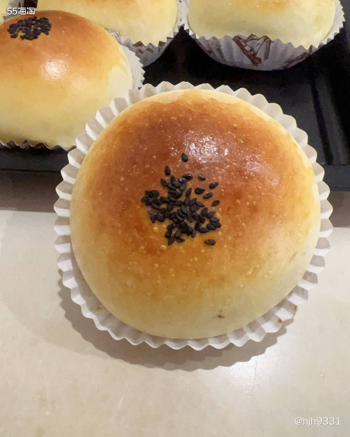 我发现我爱上烘焙了😂。 每天都会看XHS上各种面包的做法，