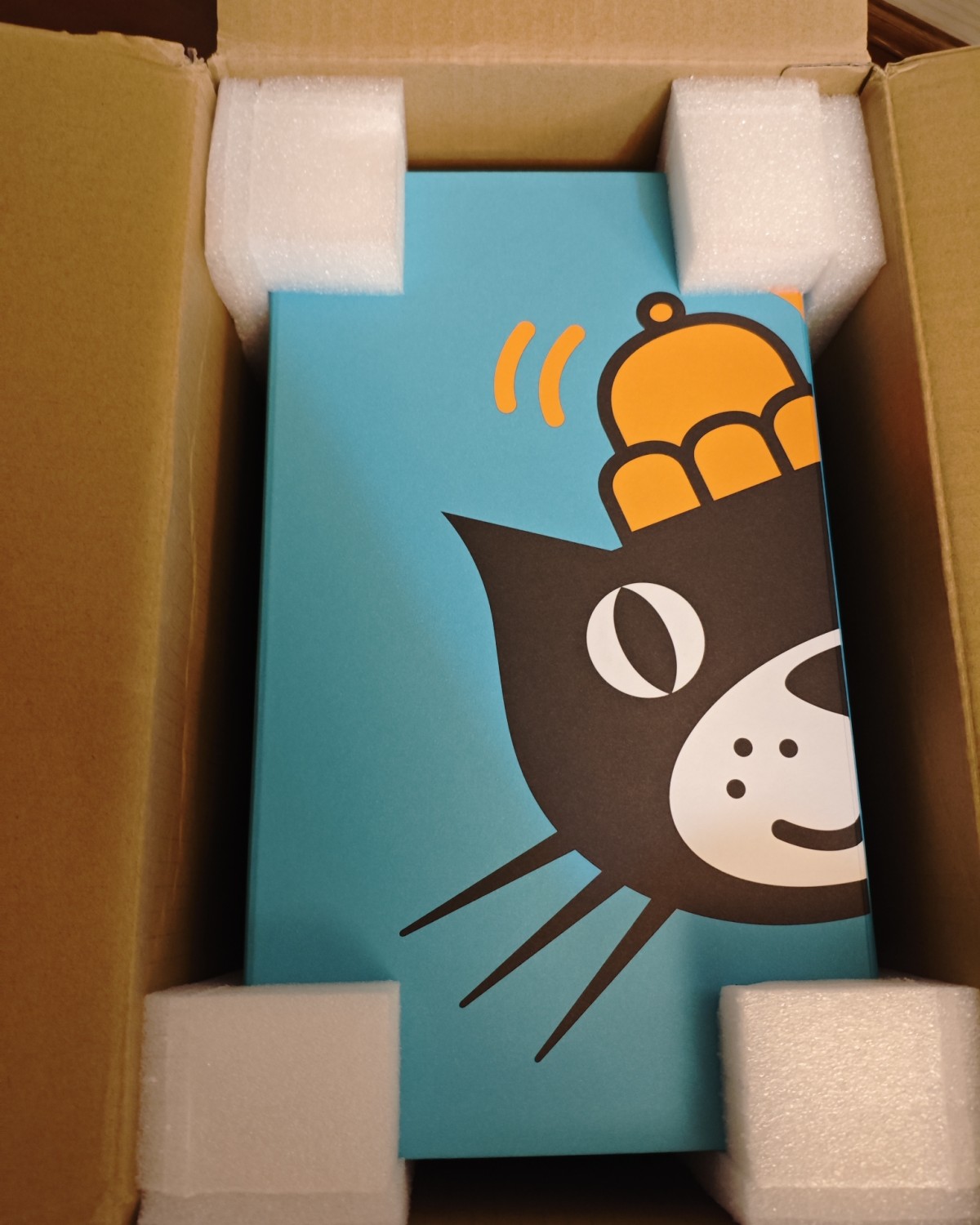 Jellycat今年新出来的小兔子颜色都非常的艳丽，但是因为