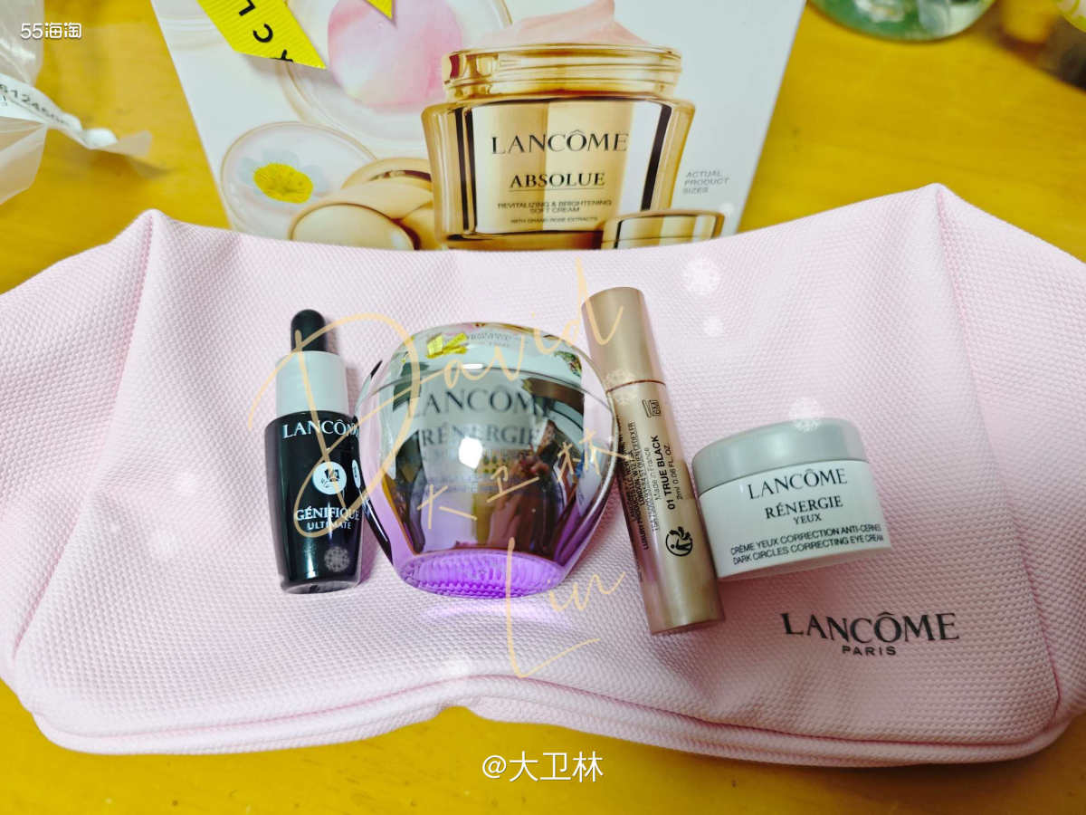 Nd百货今年的周年庆其实活动挺一般的，看来看去就兰蔻的菁纯套