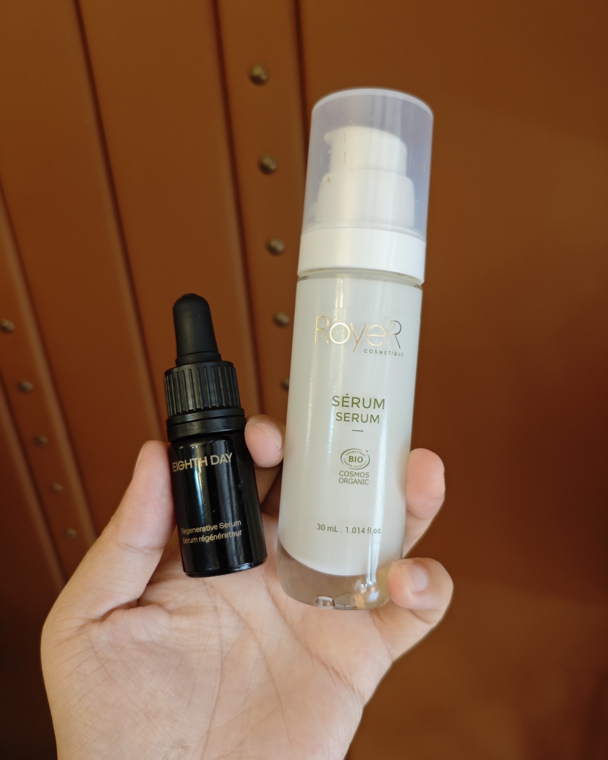 分享一下我近期的海淘护肤单品吧，也是我近期比较喜欢的两款精华