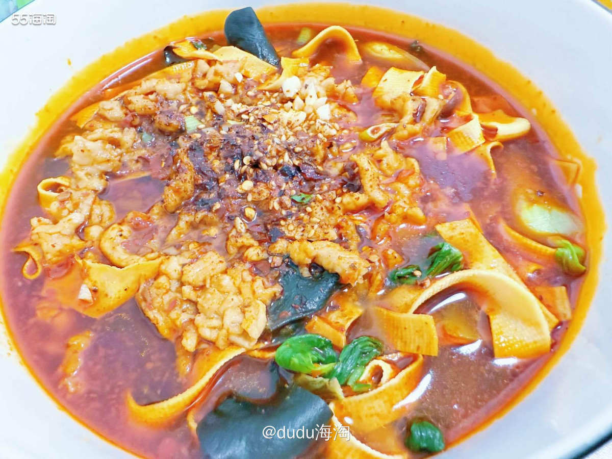 🌿周日大家都在因国庆中秋双节调休上班吧，不调休的我把娃送去