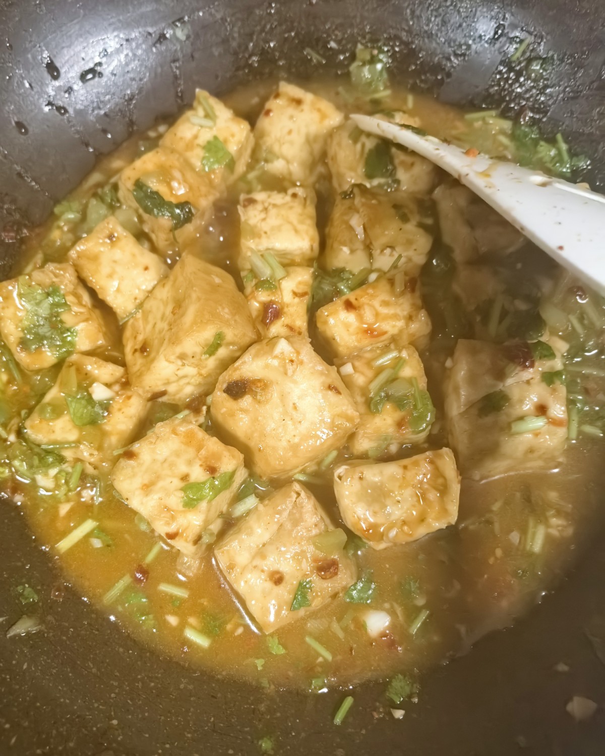 说实话，好久没有这样子做饭了， 我感觉摊煎饼这个事情还挺累的