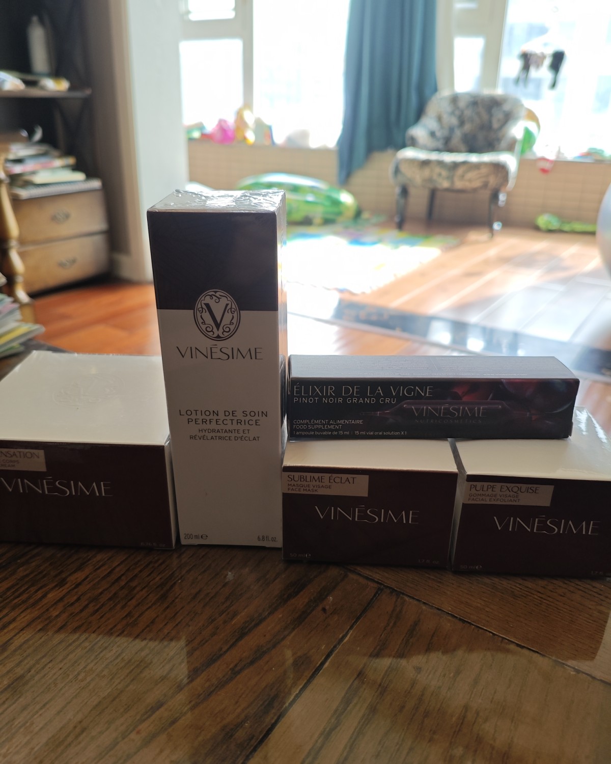 我用护肤品如果觉得一个两个好用，那我基本上就要把它家全线都买