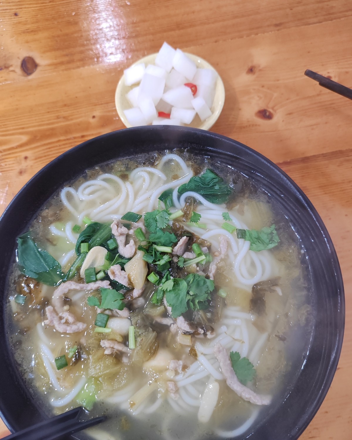 突如其来的不想上班了，所以我就直接给老板发了个消息要休息，直