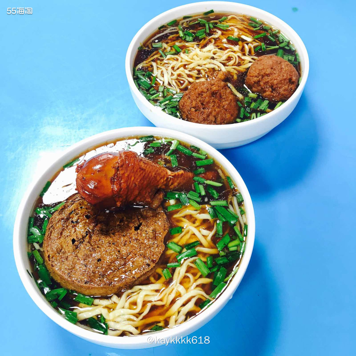 今天休息中午带麻麻去吃家附近的镇江面，这家老店开了很多年了，