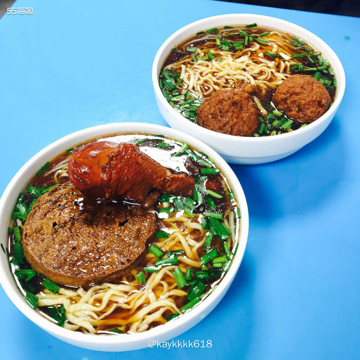 今天休息中午带麻麻去吃家附近的镇江面，这家老店开了很多年了，