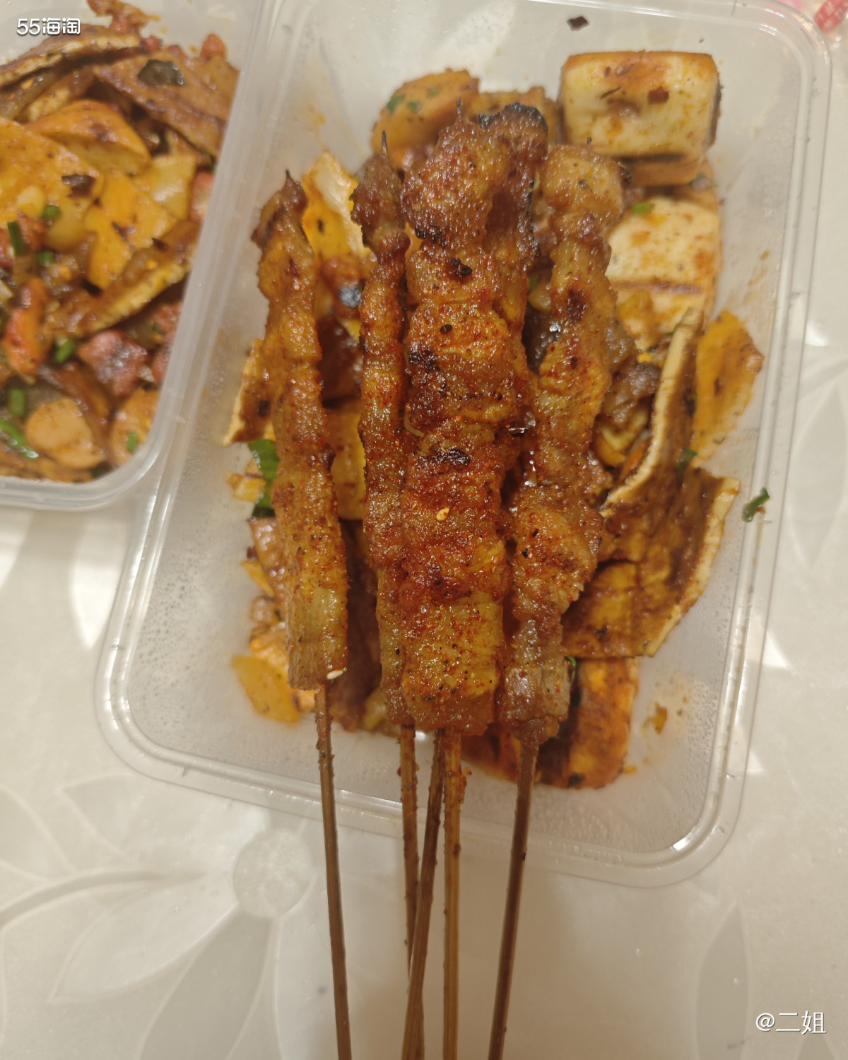 晚上火锅店停气了，吃到一半，没吃舒坦，回家又马上点了个美团外