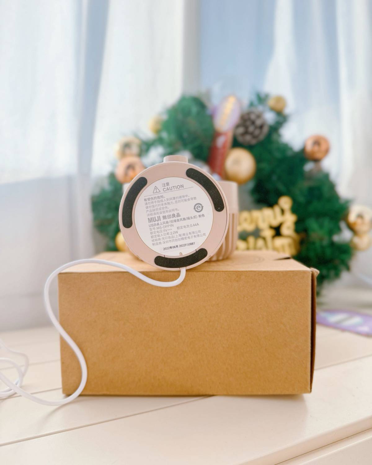 谁懂啊家人们！夏天办公坐着不动都冒汗，刚需小风扇终于被我蹲到