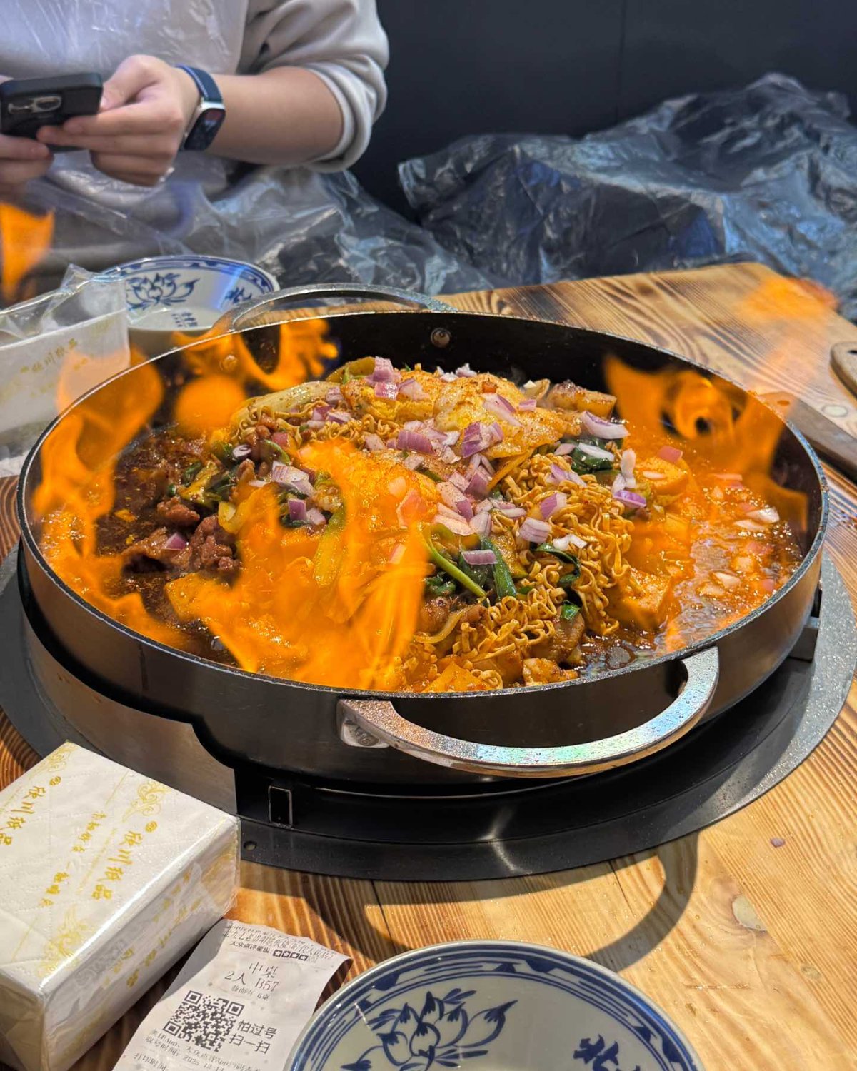 贵阳的美食我是有见识过的，每次都是刷新味蕾，这家老贵阳铁板烧