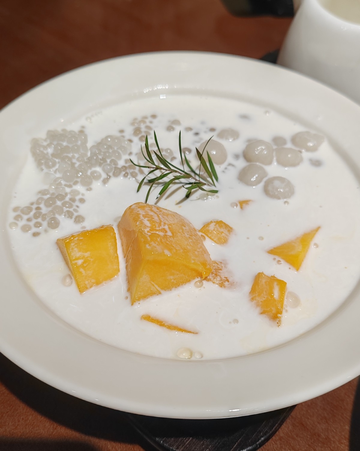 今天难得休息一下，正好闺蜜也是休息日，原本相约去洗浴混一下午