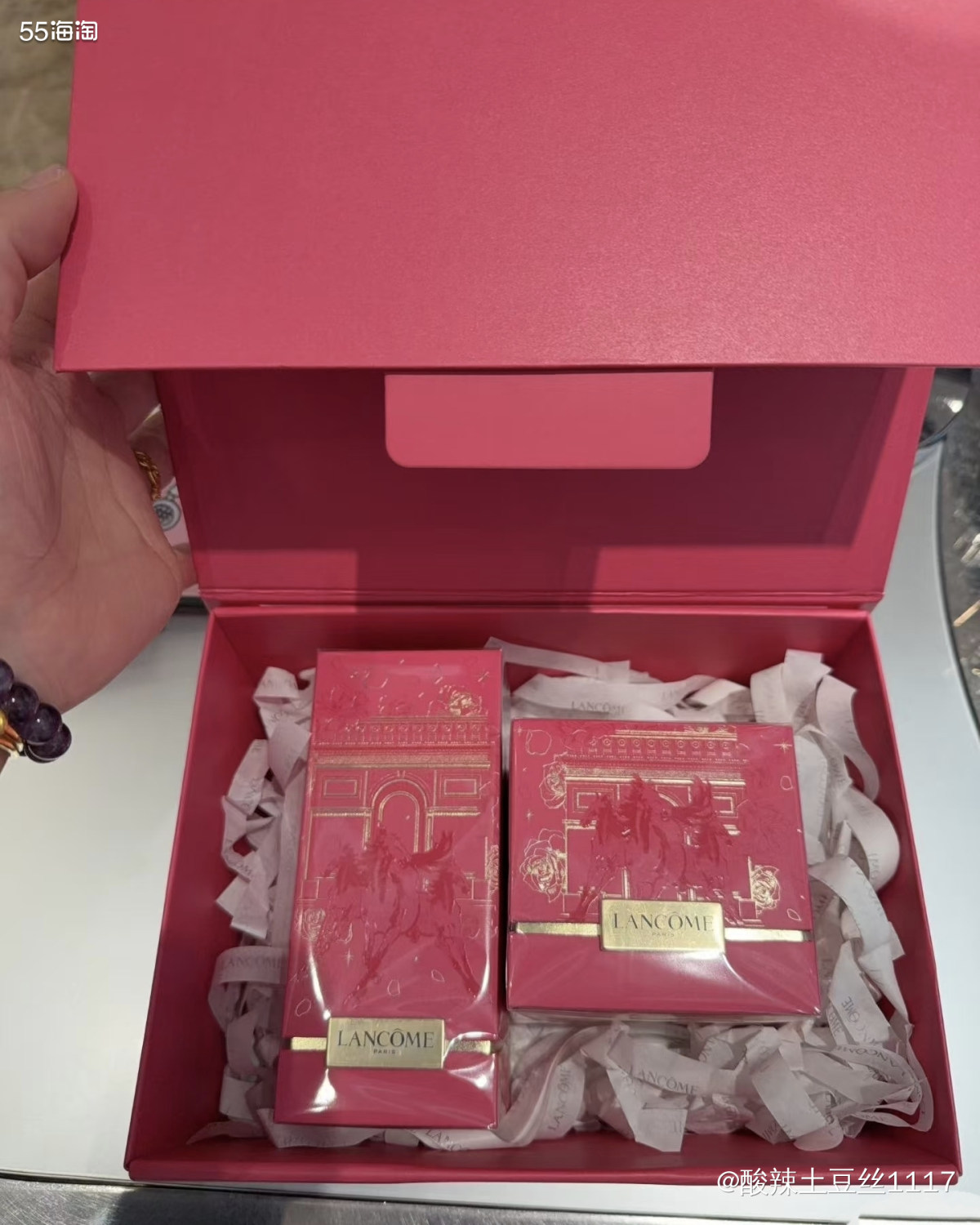 马年来了，第一个产品基本是兰蔻或者雅诗兰黛，看了一下兰蔻马年