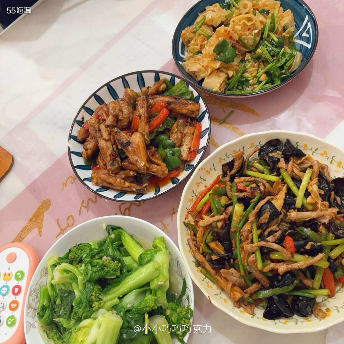 又来分享一个家常菜啦，最近巧克力比较忙，社区活动没怎么参加，