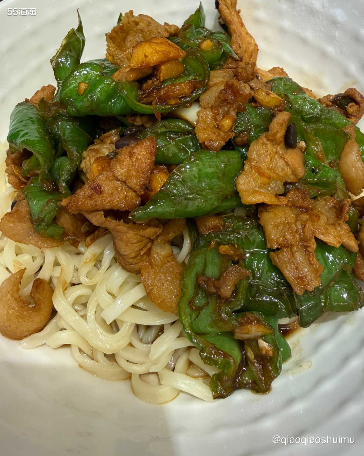 上周末去家属学校，原本是想去食堂吃火锅，结果放假关门了……只