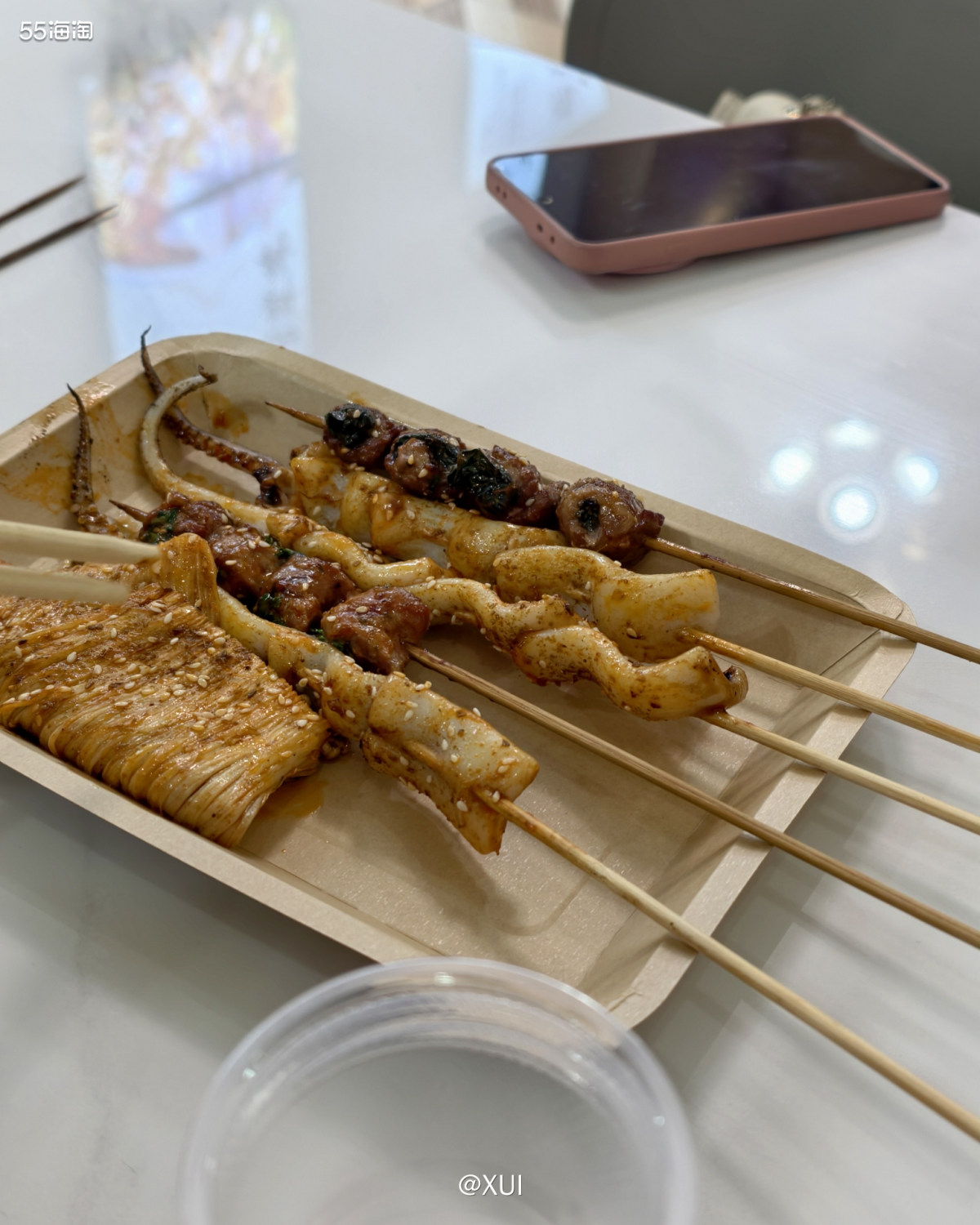 到达南宁的第一天，去了青秀山和三街两巷，消耗巨大，在三街两巷