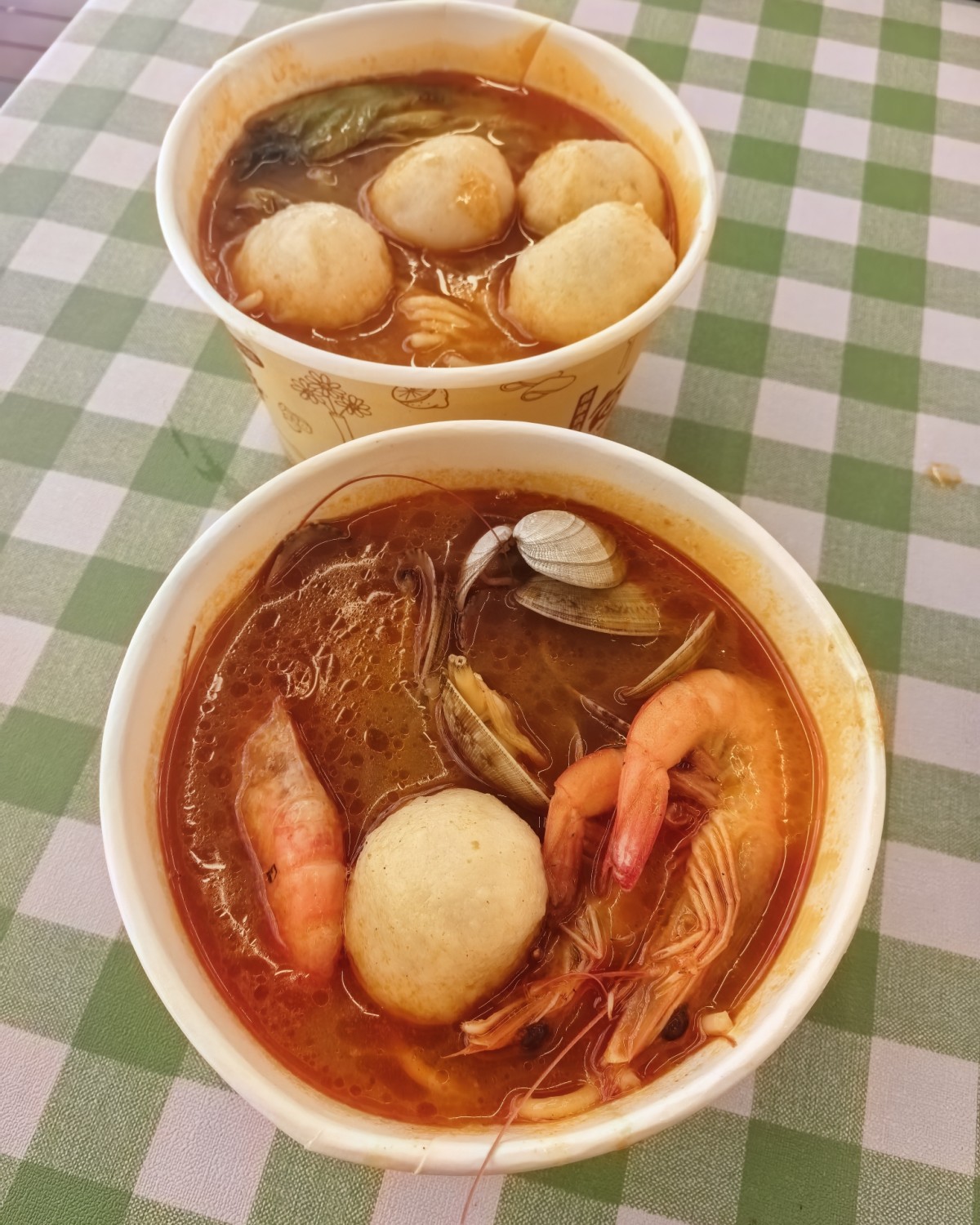 🌸分享厦门第二天中饭，去鼓浪屿玩，上午先是爬了一座山，真是