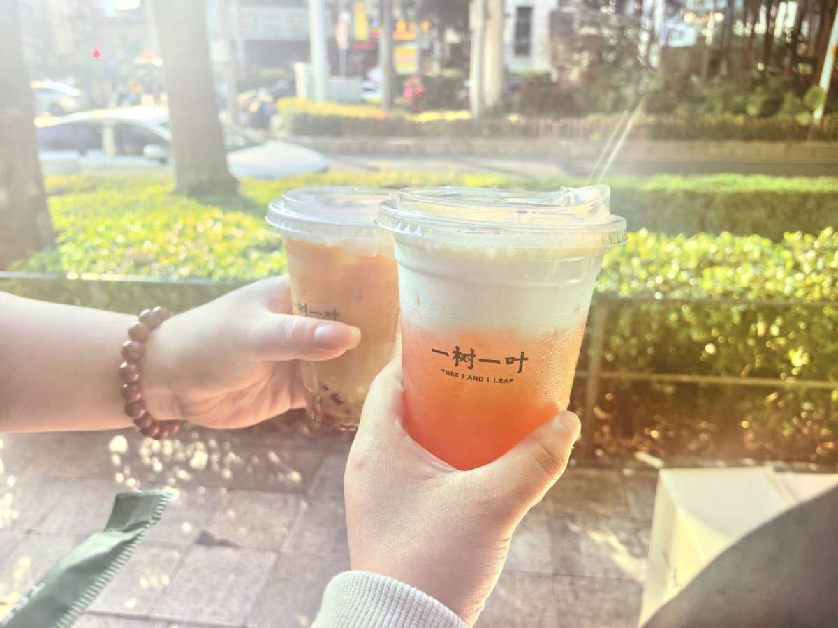 🌸终于可以来分享奶茶啦，出去玩一定要做的事就是喝奶茶啦，来