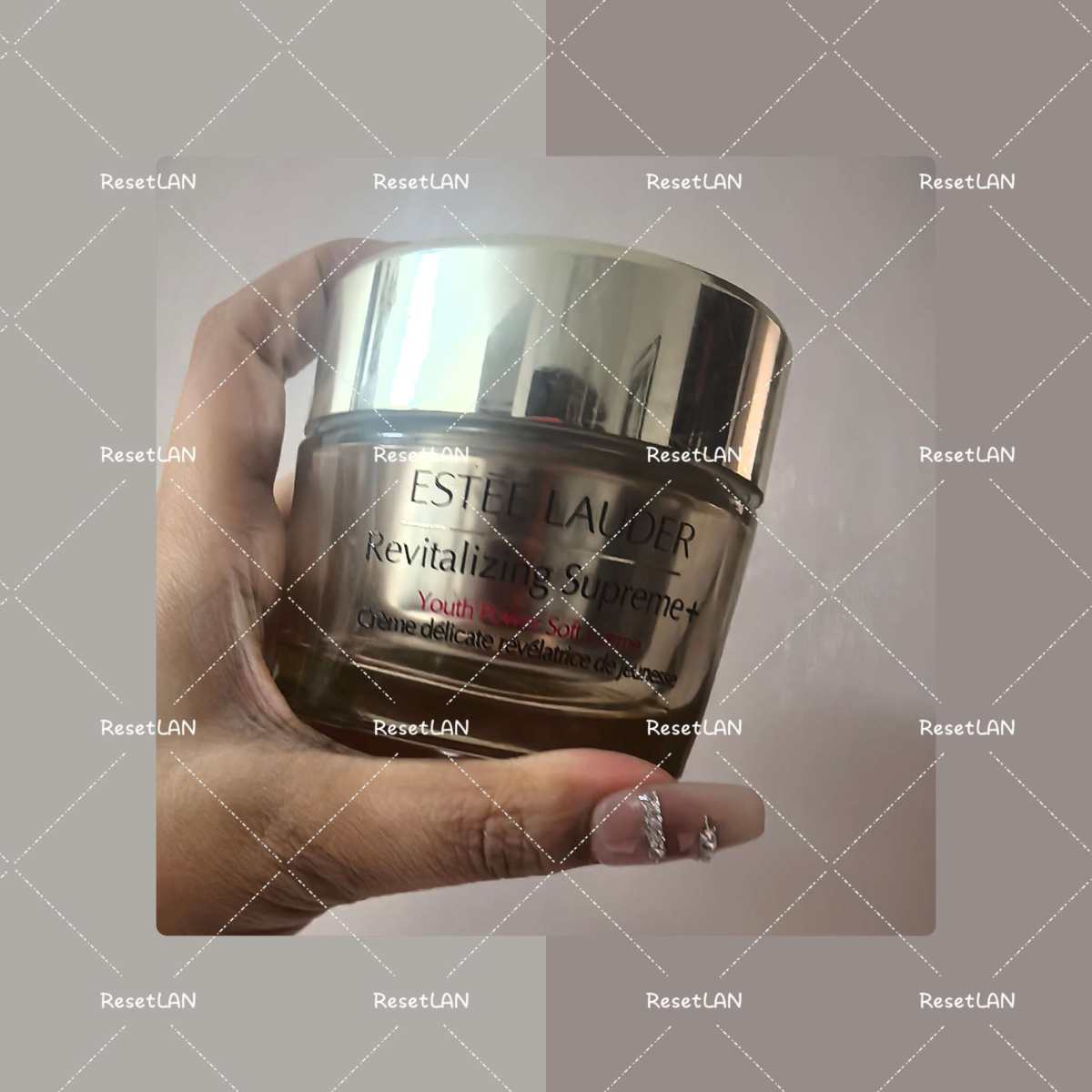 我觉得智妍面霜真的几乎就没有差评， 这一瓶是70毫升的被我已