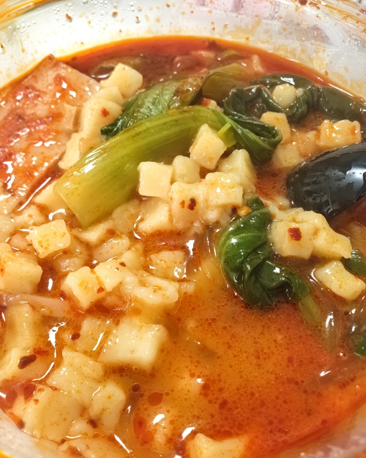 好久好久没有吃过这个煮馍了， 刚好今天中午没有带饭， 办完事