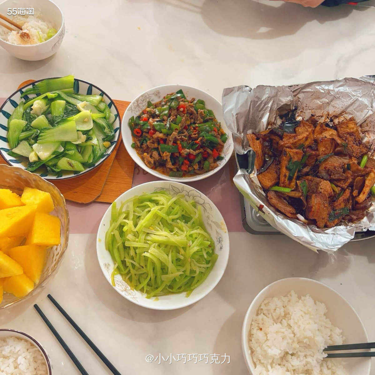 好久没分享过美食啦，几乎每天都是在家吃，总是忘记拍照了，偶尔