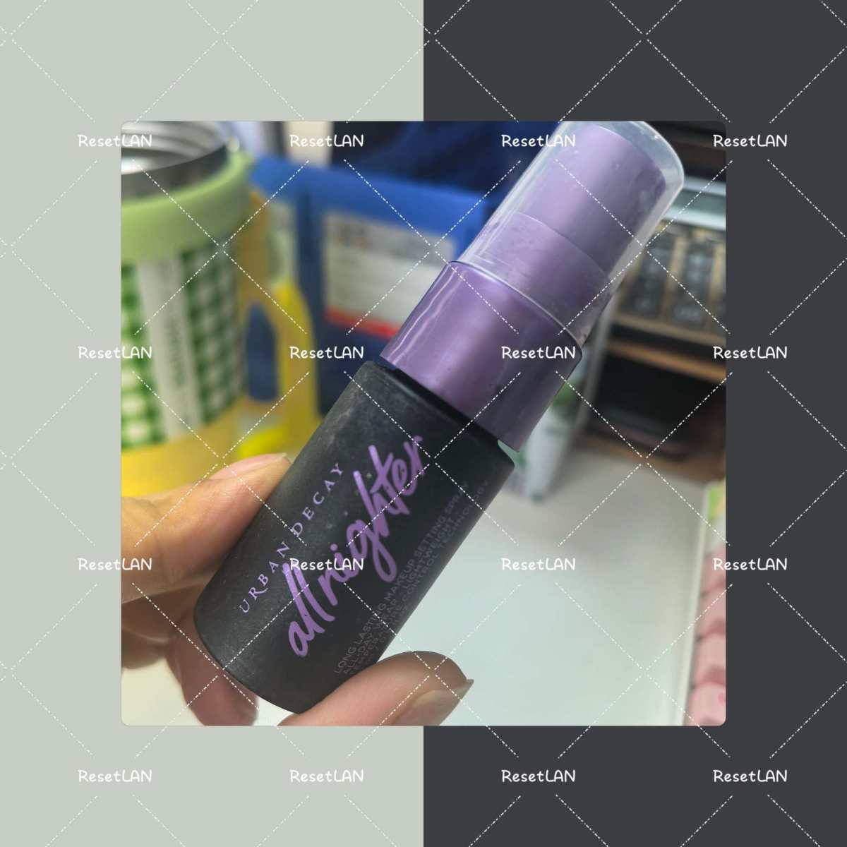 这真的是我回购的一款定妆喷雾， 我真的觉得它超级适合混油皮。