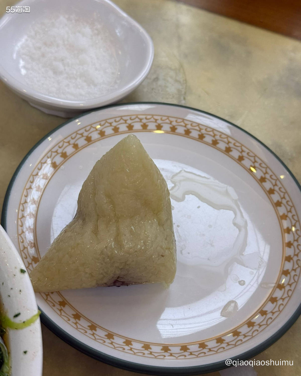 昨晚娃下课之后，他说想吃爆肚，就去啦～这家早到的话还可以，饭