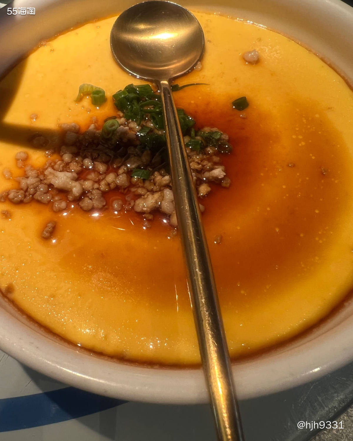 🔅周日的中午孩子补完课，带他随便吃一点。因为不想煮饭了😄