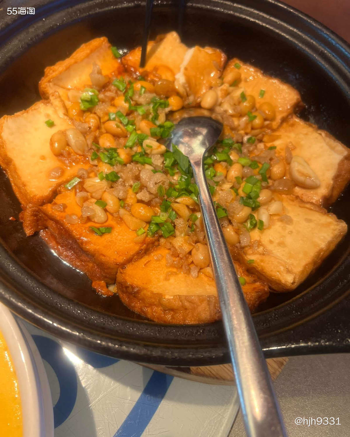 🔅周日的中午孩子补完课，带他随便吃一点。因为不想煮饭了😄