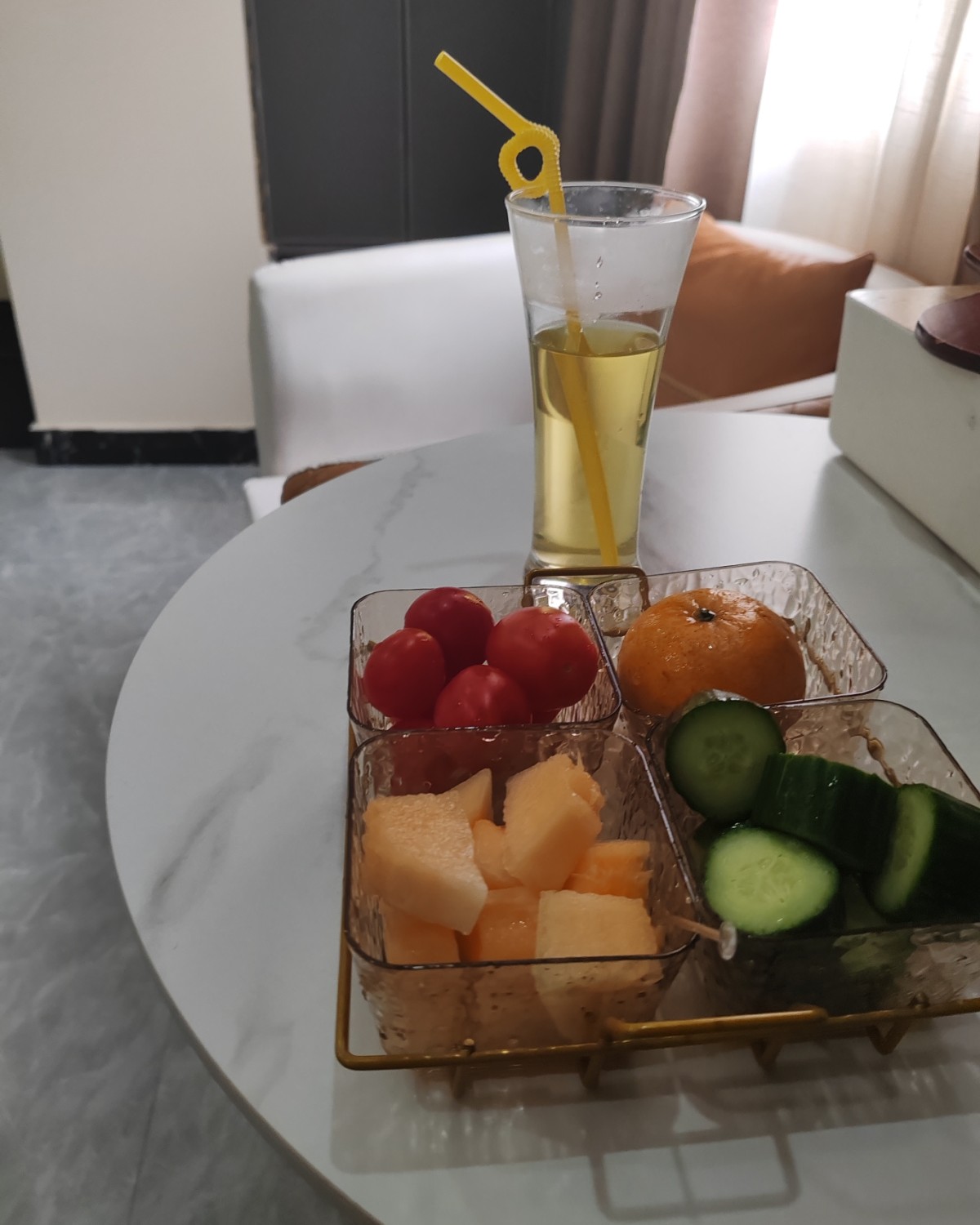 之前参加了那个馆的活动，然后去约了下项目。这不正好是在感冒严