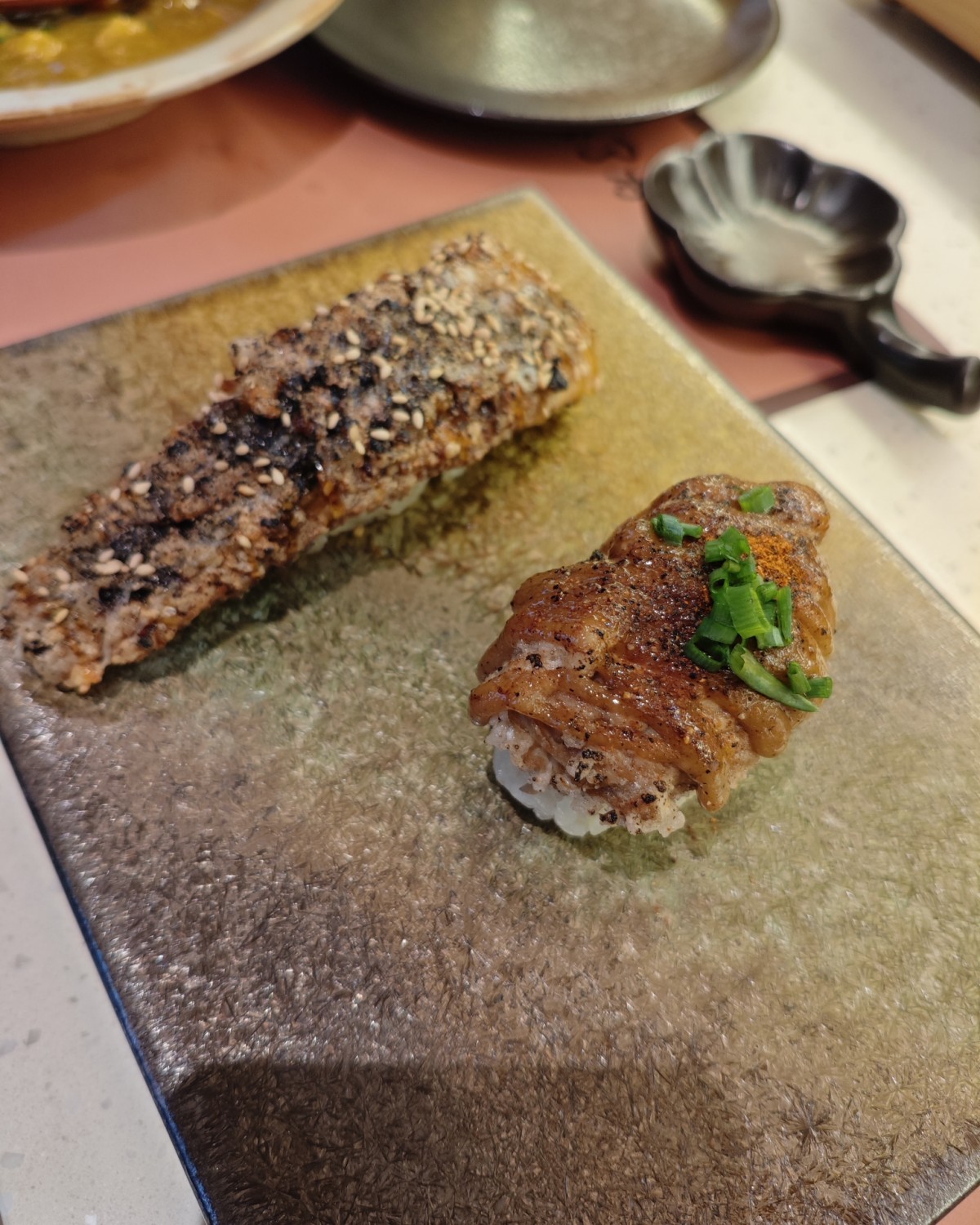 前两天跟我老公去看了最近的电影挽救计划，因为就在德思勤附近，