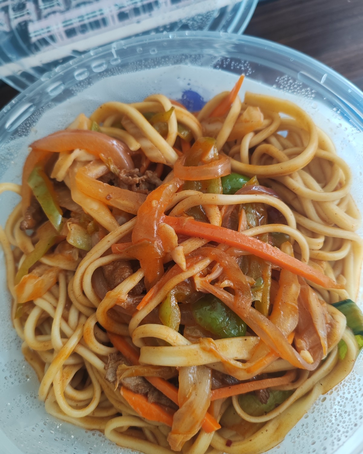 这个是昨天的午餐，因为来不及自己做了带去单位，所以就点外卖了