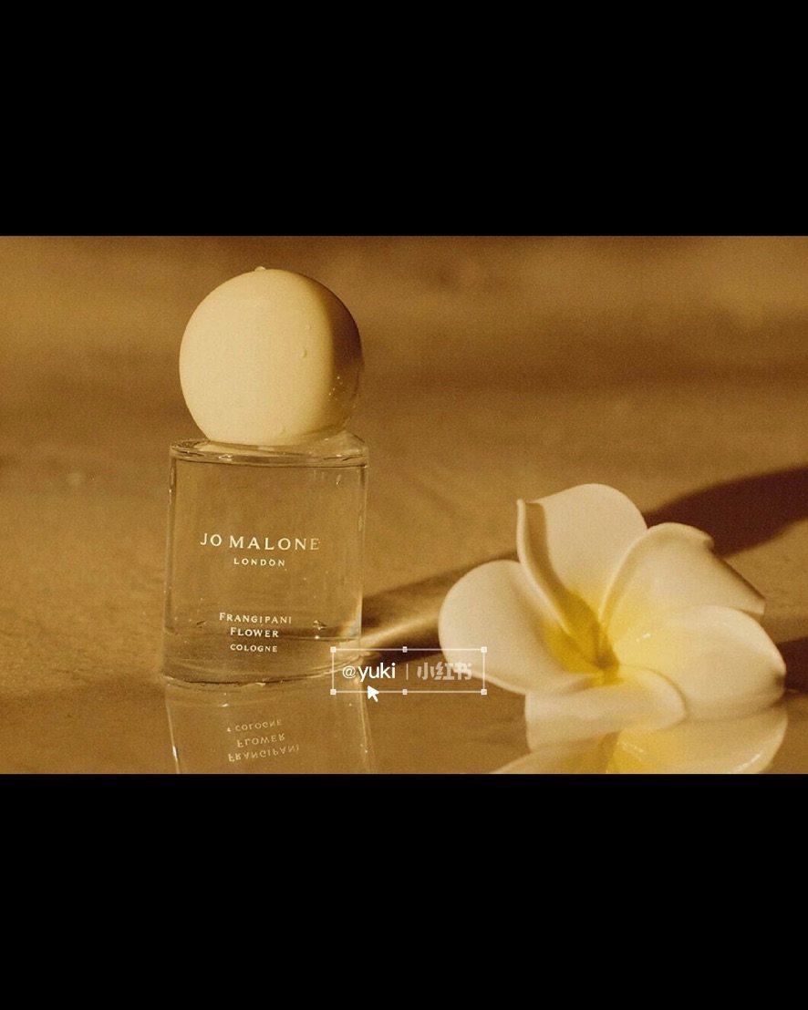 这次终于趁有活动的时候抢到了买一送一的香水，赠品比正价的商品