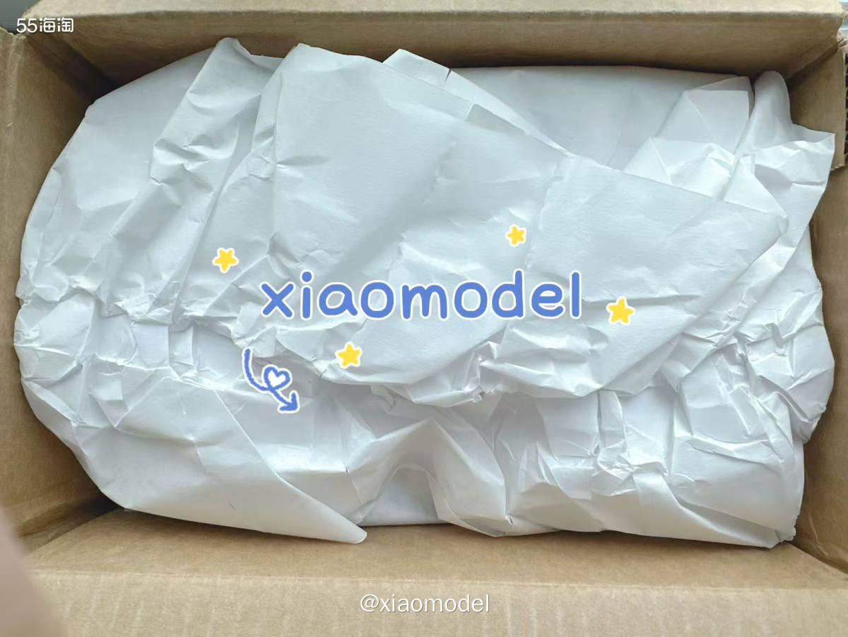 😀继续开箱！  😀这是雅诗兰黛美国官网买的DW粉底液新版