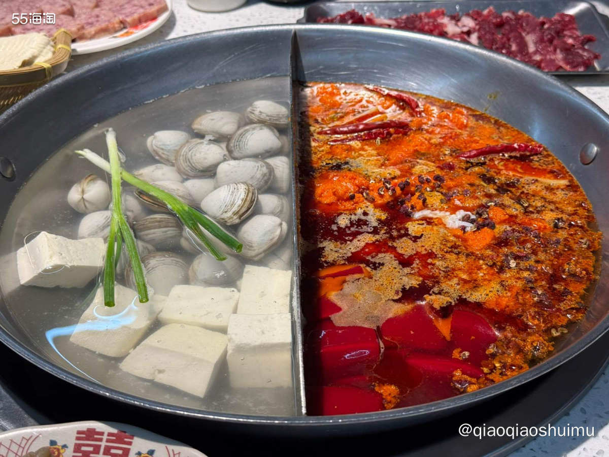 中了挺久的一个霸王餐，昨天去吃啦。 虽是双人餐，但三人**够