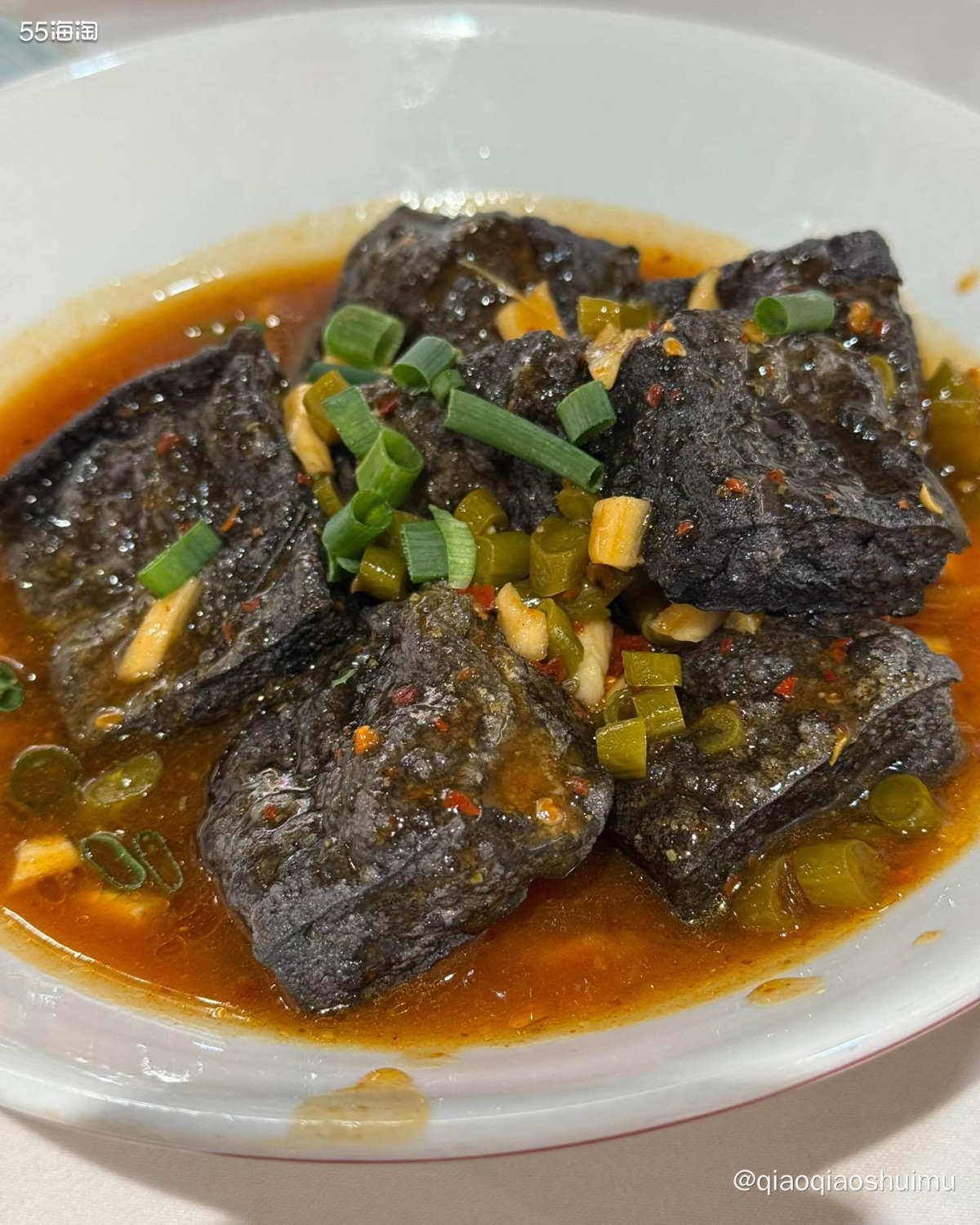 又是家门口的店，娃看到过好几次了，总想去吃，因为门口写着他最