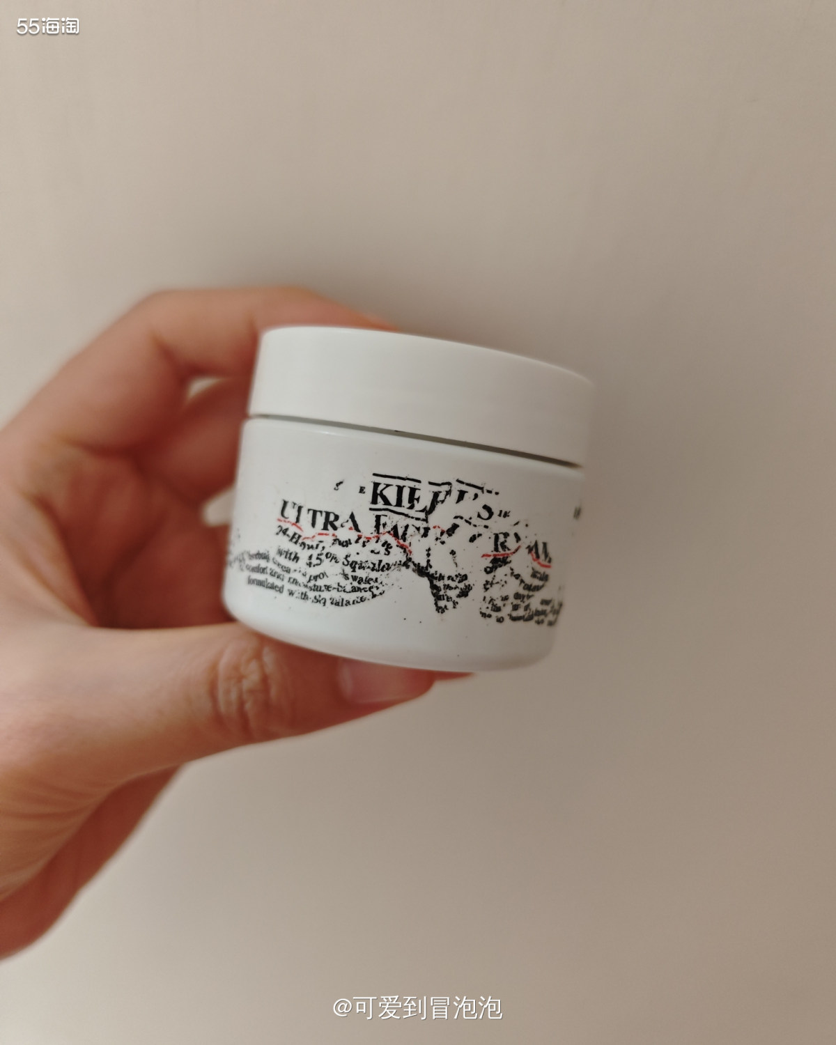 科颜氏的东西其实用得不多，前面丝芙兰搞活动买了一套高保湿面霜