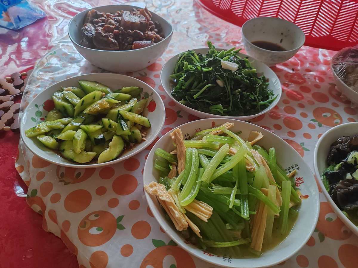 忙碌的51节日过去了，这不队友掉了蛮多鱼的，就找了个时间去给