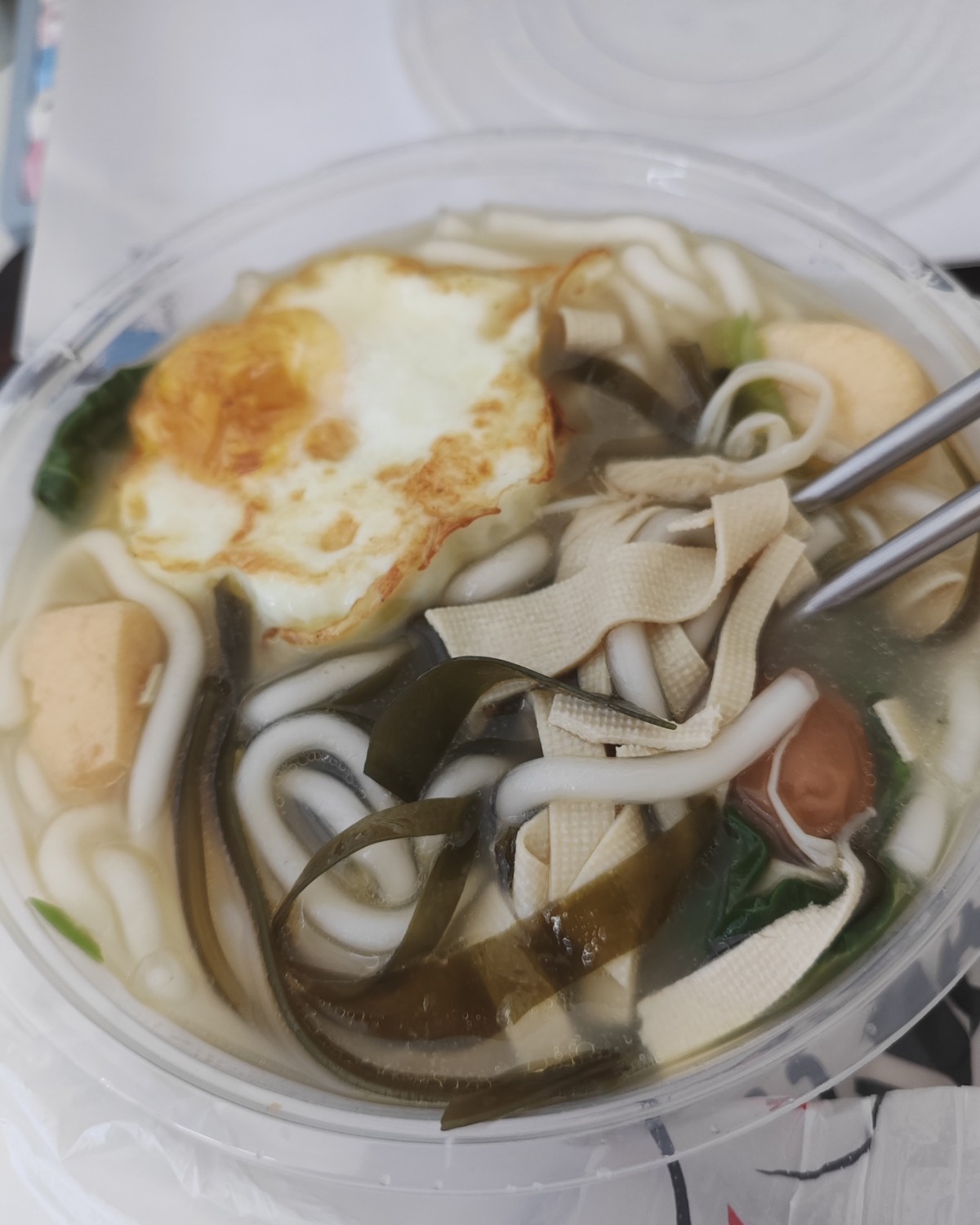 这次点的是土豆粉，因为感觉上次的汤底不太好，这次就换个粉试试