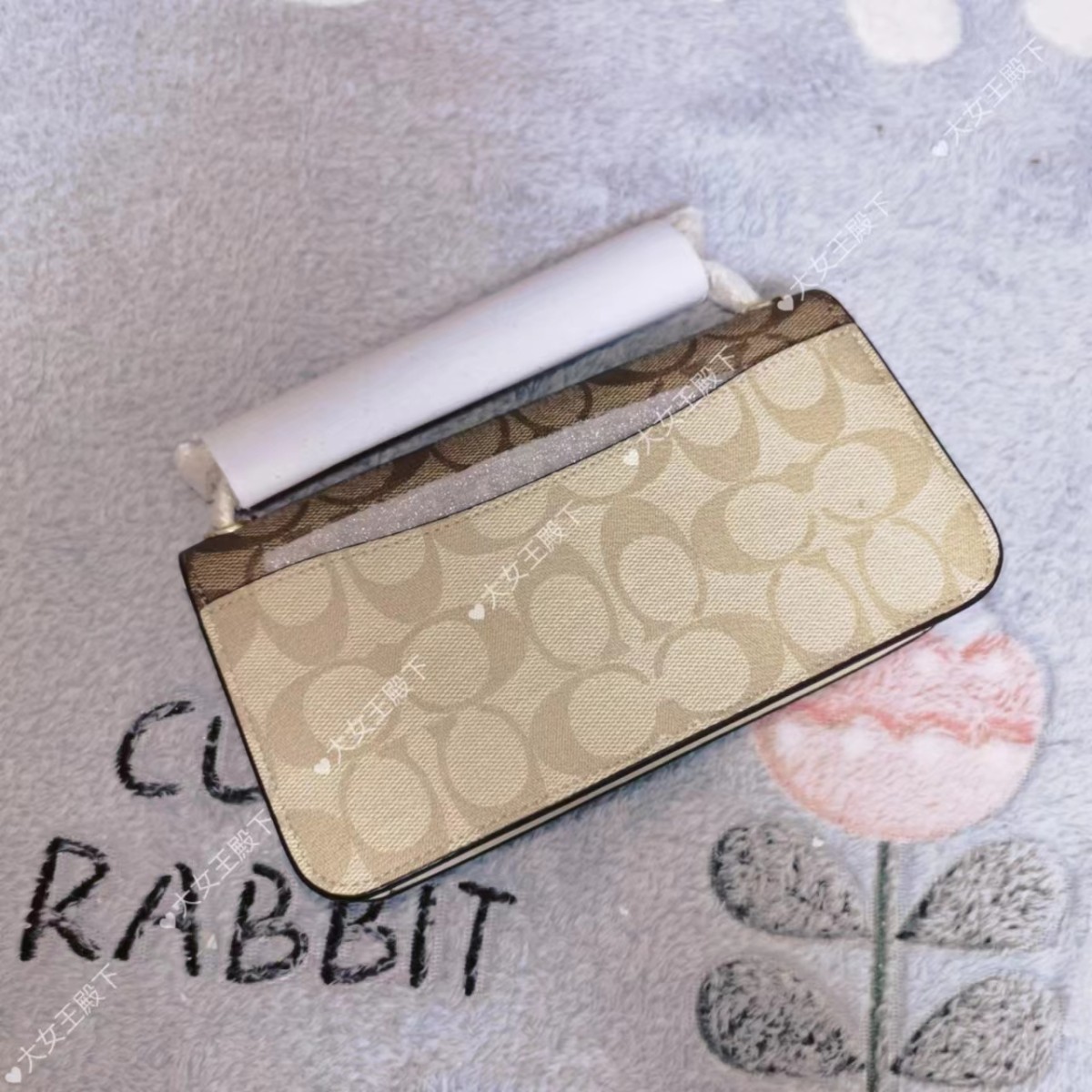 ☑️开箱： coach morgan20奶茶是链条包  ☑️