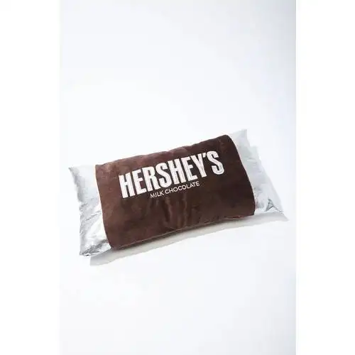 Forever 21: F21 x Hershey's Pillows, Blankets & Clothing: Hershey's Bar Pillow