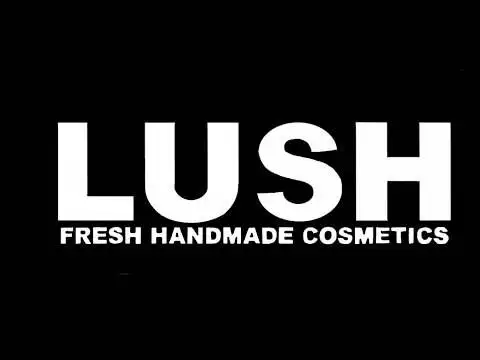 Lush Cosmetic: Boxing Day Sale on Select Bath Bombs, Shampoo Bars, Gels