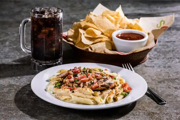 Chili's Select 3-Piece Meal (Beverage, Appetizer & Entree)