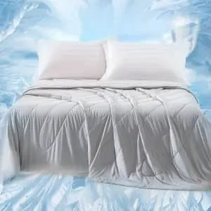 Queen Down Alternative Cooling Comforter